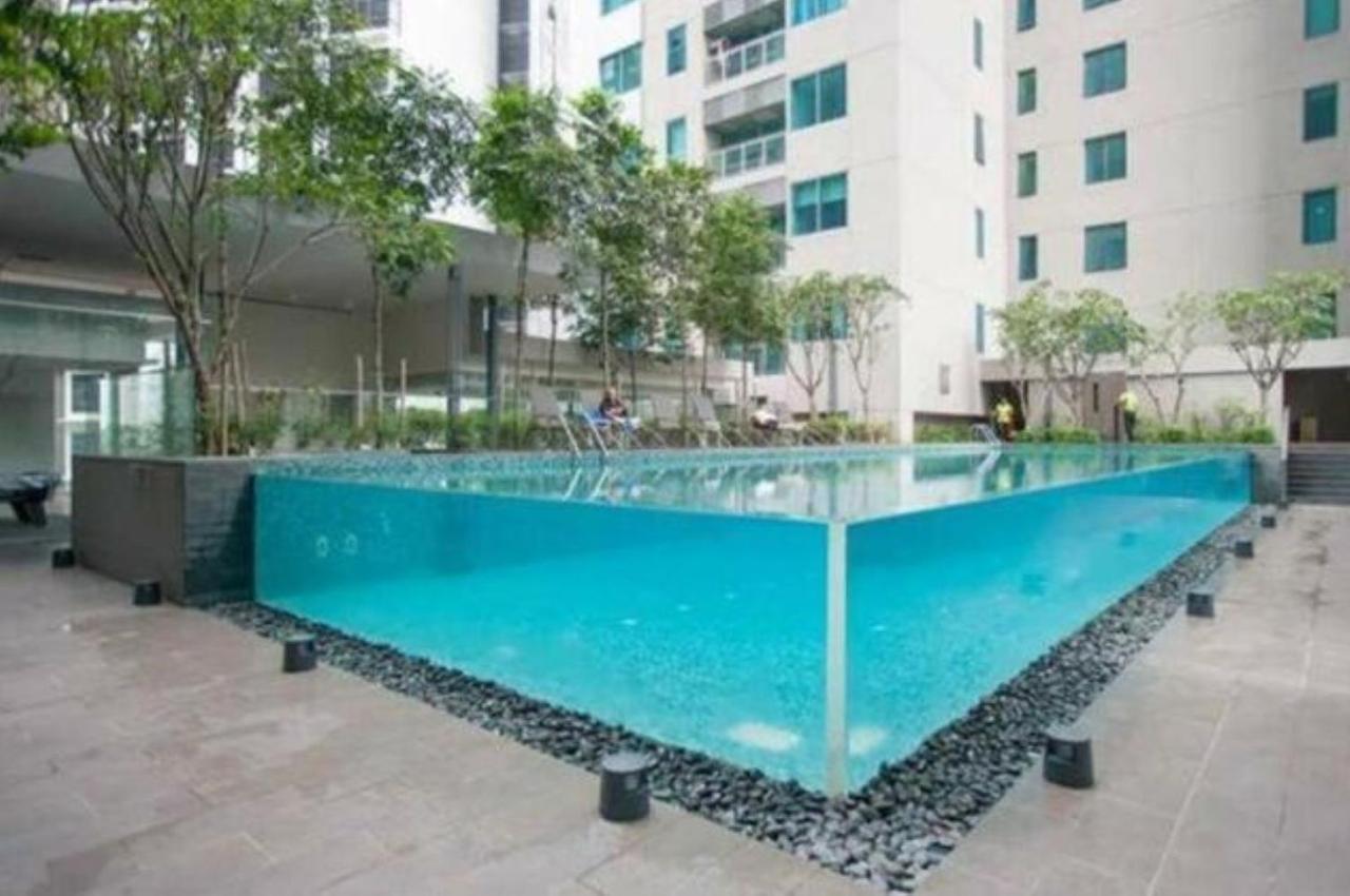 Mercu Summer Suites Klcc By Sweet Home Kuala Lumpur Zewnętrze zdjęcie