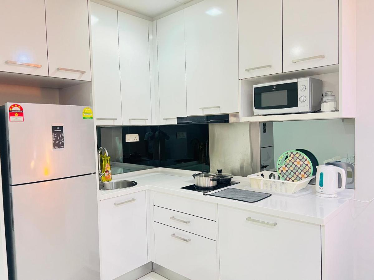 Mercu Summer Suites Klcc By Sweet Home Kuala Lumpur Zewnętrze zdjęcie