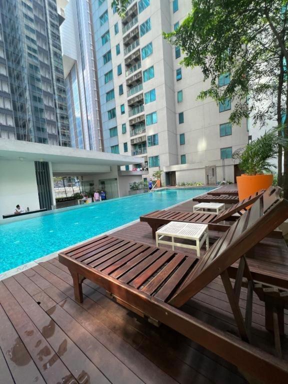 Mercu Summer Suites Klcc By Sweet Home Kuala Lumpur Zewnętrze zdjęcie